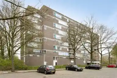 110m2 apartment to rent for 1225€/month in Maalakker 23, Eindhoven