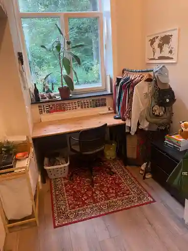 90m2 room to rent for 590€/month in Van Middellandtstraat, Amsterdam