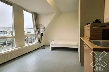 16m2 Kamer te huur voor 1171€/maand in Buitenwatersloot, Delft