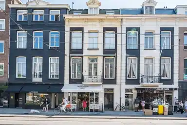 75m2 apartment to rent for 3260€/month in Van Baerlestraat 5-1, Amsterdam
