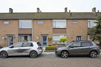0m2 house to rent for 831.22€/month in Witte de Withstraat 58, Dinteloord