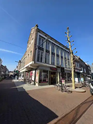 90m2 apartment to rent for 1375€/month in Nieuwstraat, Hengelo