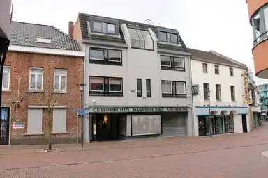 50m2 Appartement à louer pour 796€/mois à Markt 13E, Kerkrade