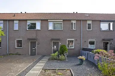 0μ² μονοκατοικία προς ενοικίαση για 719.27€/μήνα σε Cederpad 7, Made