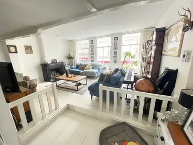 119μ² Διαμέρισμα προς ενοικίαση για 2375€/μήνα σε Lange Veerstraat, Haarlem