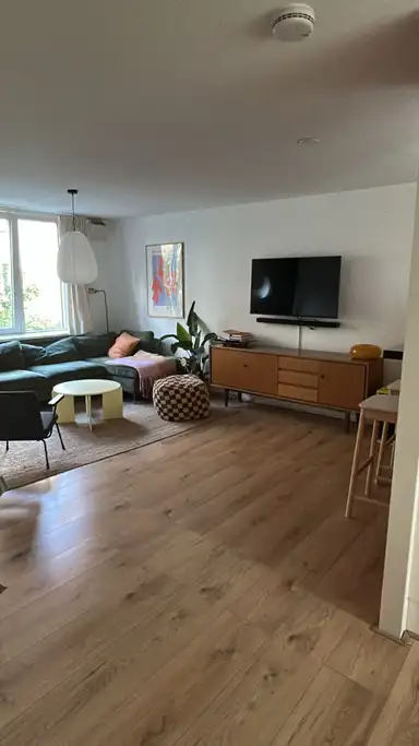 110m2 room to rent for 1500€/month in Uitgeeststraat, Amsterdam