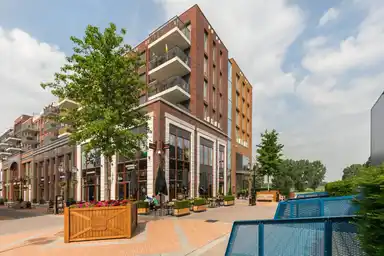 94m2 flat to rent for 1506€/month in Maashaven 972, Roermond