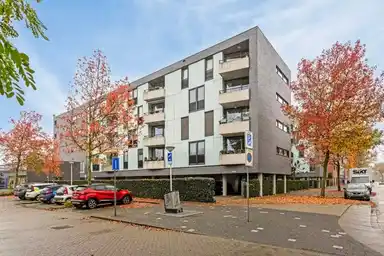 111m2 Kamer te huur voor 1050€/maand in Diekirchlaan, Eindhoven