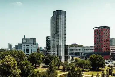 121m2 flat to rent for 2946€/month in Machinekamerplein 32-327, Eindhoven