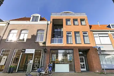 104m2 apartment to rent for 2500€/month in Treubstraat 4, Voorschoten