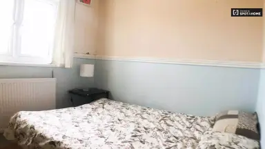 70m2 room to rent for 363€/month in Plaza, Hoofddorp