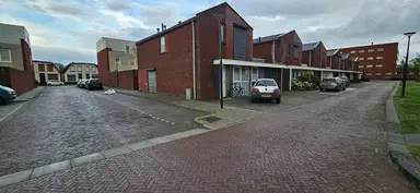 102m2 house to rent for 2150€/month in Getfertplein 58, Enschede