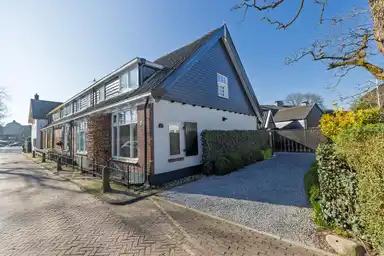 73m2 Haus zur Miete für 2900€/Monat in Krommepad 17, Laren