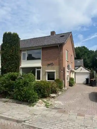 165m2 house to rent for 1500€/month in Jan Wiegerslaan, Almelo