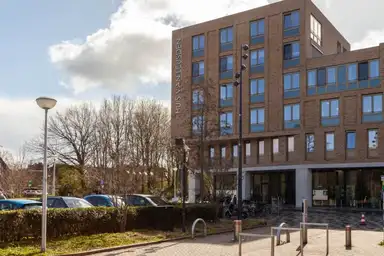 90m2 flat to rent for 1950€/month in Burgemeester van der Postlaan 2516, Leusden