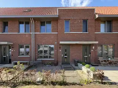 124m2 house to rent for 932€/month in C. Lofstraat 18, Barneveld