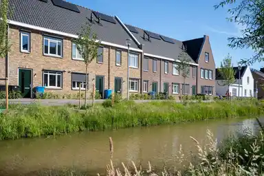 118m2 huis te huur voor 2255€/maand in Brink van Pietje Bell 39, Pijnacker