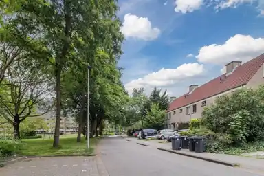 70m2 apartment to rent for 1200€/month in Londenstraat, Zoetermeer