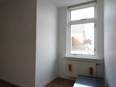15m2 room to rent for 397€/month in Samuel Aardewerksteeg, Alphen aan den Rijn