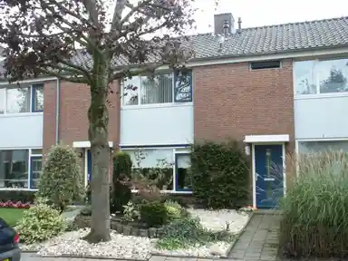 60m2 Haus zur Miete für 851.65€/Monat in Asterstraat 16, Hengelo (Gld)