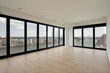 145m2 apartment to rent for 2710€/month in Purperhoedenveem 136, Amsterdam