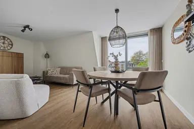 62μ² Διαμέρισμα προς ενοικίαση για 2439€/μήνα σε Stationsweg 5d, Sliedrecht