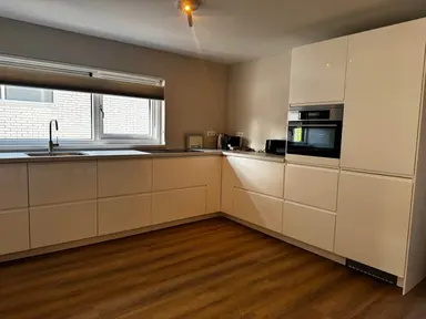 115m2 apartment to rent for 2950€/month in Meerndijk, Utrecht