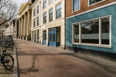 330m2 flat to rent for 6875€/month in Oudegracht 63, Utrecht