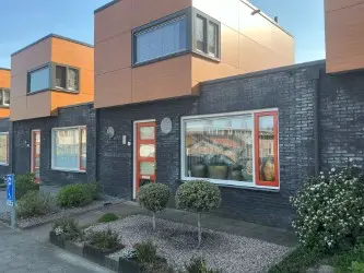 0m2 house to rent for 933.03€/month in Doctor Dreesstraat 4, Steenwijk