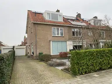 158μ² μονοκατοικία προς ενοικίαση για 5000€/μήνα σε Tulpenburg 11, Amstelveen