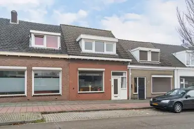 102m2 maison à louer pour 1450€/mois à Antwerpsestraatweg, Bergen op Zoom