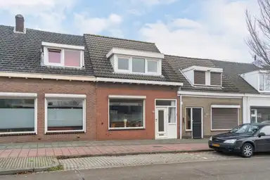 102m2 maison à louer pour 1450€/mois à Antwerpsestraatweg, Bergen op Zoom
