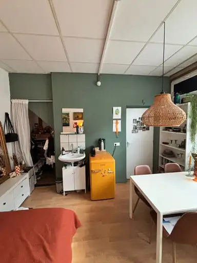 11m2 Zimmer zur Miete für 466€/Monat in Bisschop Zwijsenstraat, Tilburg