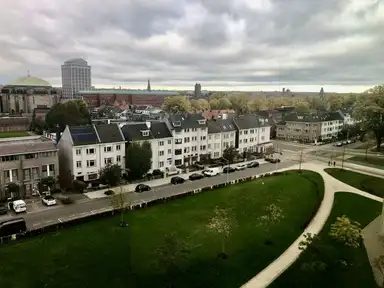 98m2 Appartamento in affitto per 2330€/mese a Oranjeplein, Maastricht