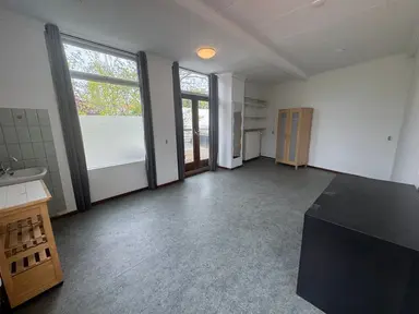 30m2 studio à louer pour 610€/mois à Kruisstraat, Heerlen