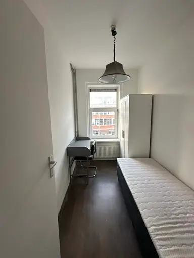 7μ² Δωμάτιο προς ενοικίαση για 600€/μήνα σε Willem Buytewechstraat, Rotterdam