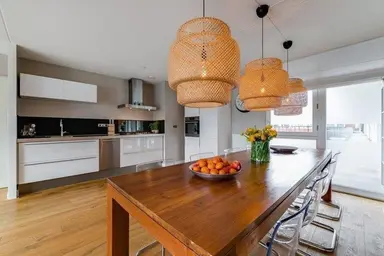 95m2 Appartement te huur voor 2600€/maand in S. F. van Ossstraat, Amsterdam