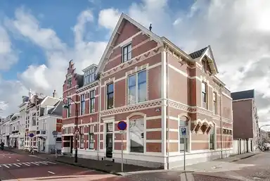 85μ² Διαμέρισμα προς ενοικίαση για 2650€/μήνα σε Kleine Houtweg 21C, Haarlem