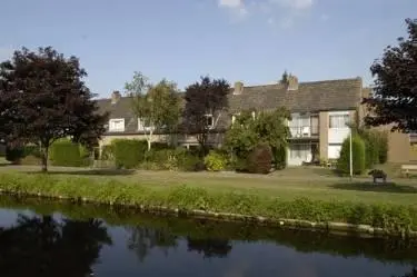 47m2 Appartement te huur voor 718.49€/maand in Moerbeihof 18, Nootdorp