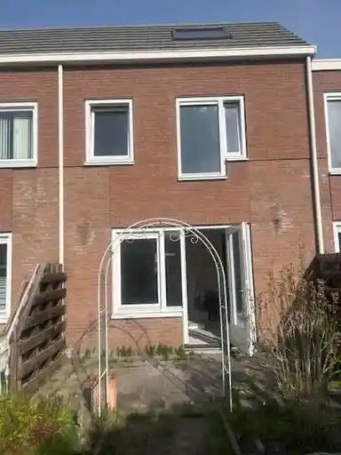 97m2 house to rent for 919€/month in Skagerrak 82, Hoofddorp