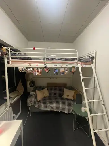 9μ² Δωμάτιο προς ενοικίαση για 400€/μήνα σε Madoerastraat, Groningen