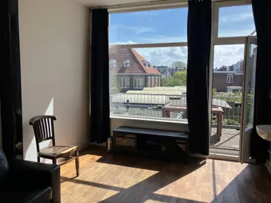27m2 Zimmer zur Miete für 725€/Monat in Laan van Meerdervoort, The Hague