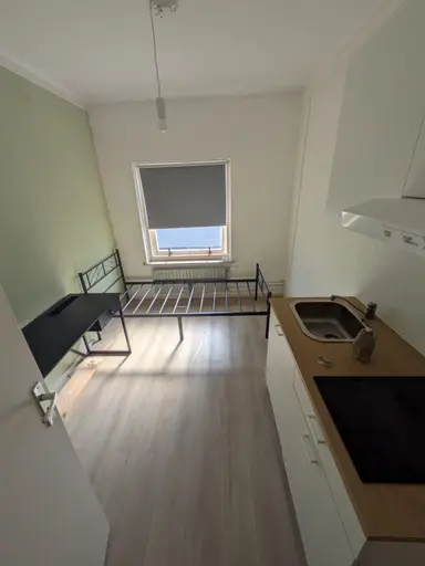 11m2 Camera in affitto per 725€/mese a Van Linschotenstraat, Tilburg
