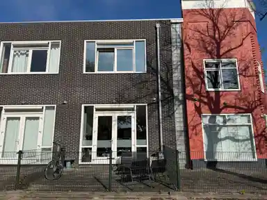 90m2 huis te huur voor 1355€/maand in Oostersingel 70e-1, Leeuwarden