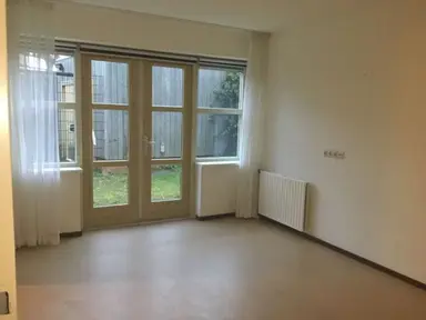 20m2 Camera in affitto per 365€/mese a Esmoreitstraat, Oosterhout