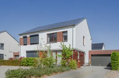 130m2 huis te huur voor 1548€/maand in Dokter Landmanstraat 8, Roermond