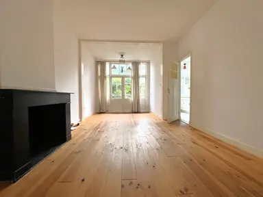 33m2 Kamer te huur voor 1009€/maand in Valkenboskade 205, The Hague