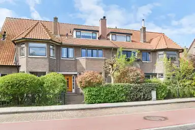 185m2 house to rent for 4200€/month in Van Zuylen van Nijeveltstraat 67, Wassenaar