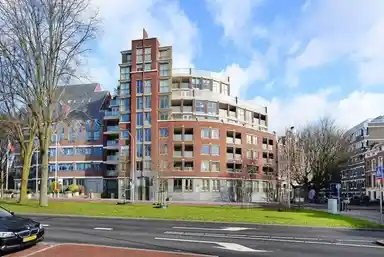 111m2 Wohnung zur Miete für 2750€/Monat in Carnegielaan, The Hague