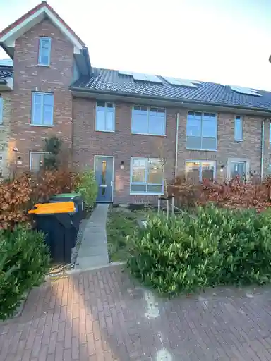 122m2 house to rent for 1545€/month in Jellingelant 18, Zuid-Scharwoude